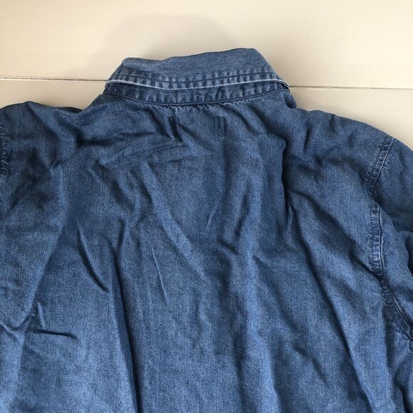 Lucky Brand Women’s Denim Button-Down Shirt Pockets Size Medium - Picture 9 of 15